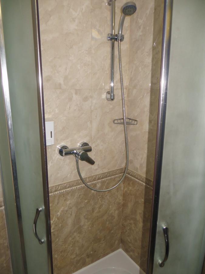 100 Metriv Vid Vytyagu Hotel Boekovel Kamer foto